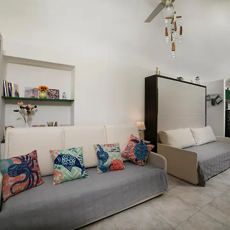 La Magnolia, Caressa De Mae * Bordighera